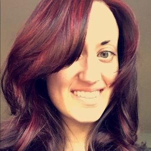 Meet your Posher, Melissa